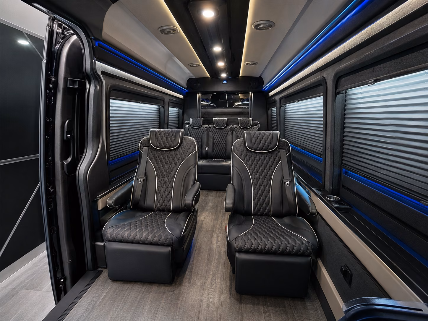 beaumontcharterbuscompany com is the easiest way to find jack brooks regional airport transportation