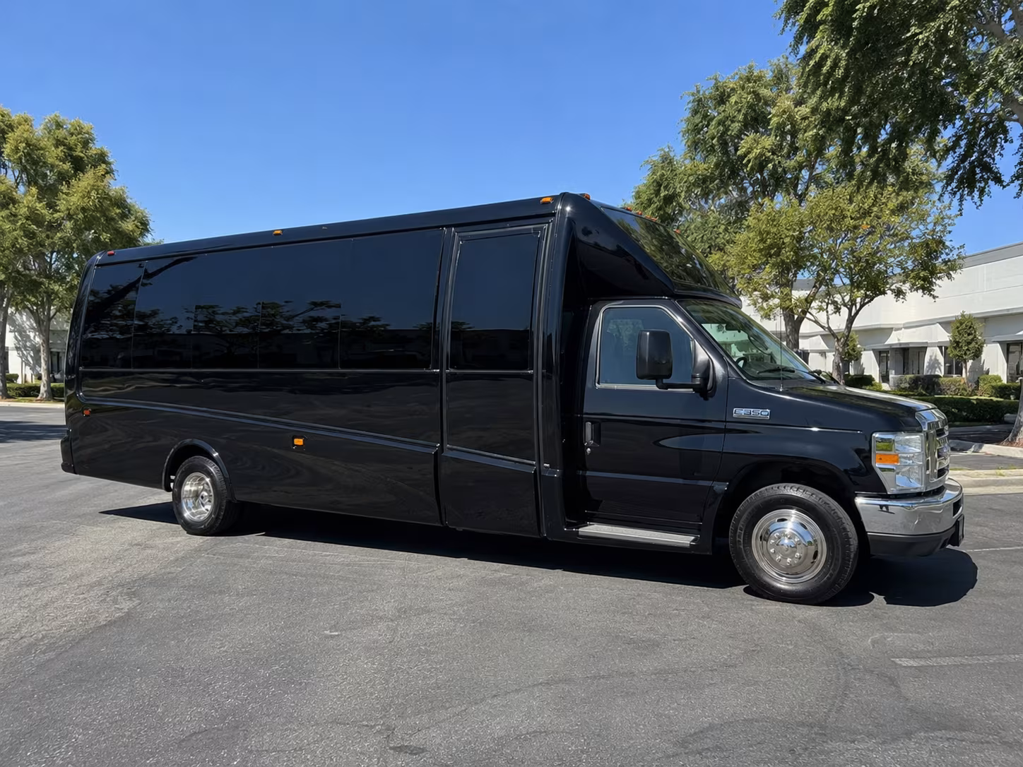 find your beaumont corporate party bus transportation here