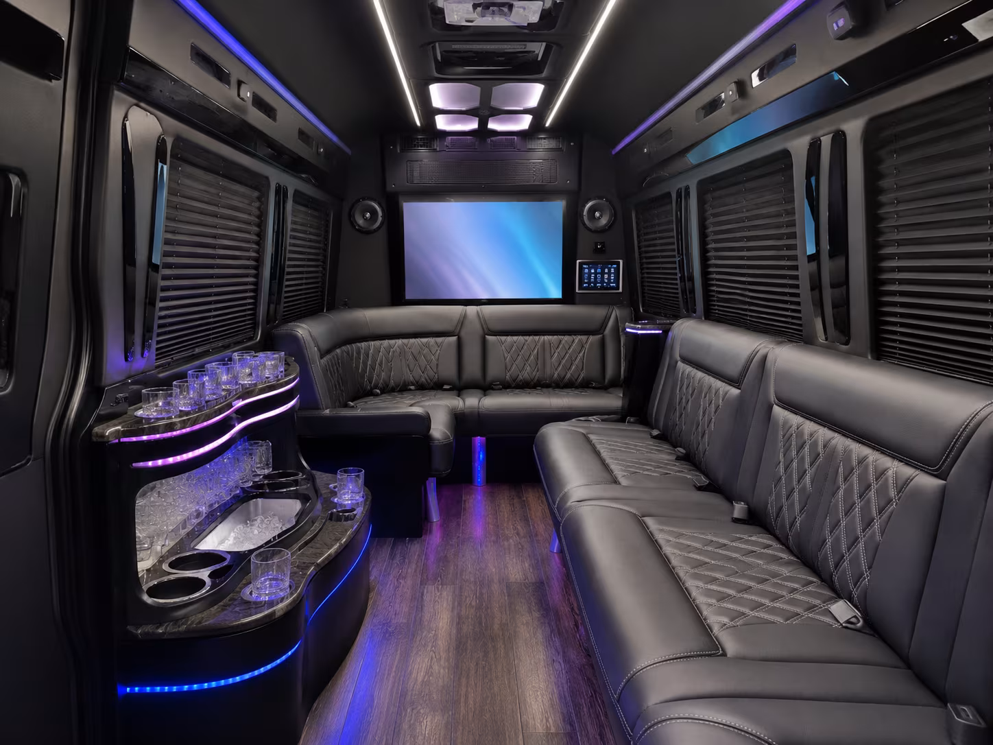 get guests from houston airports to beaumont for your wedding weekend