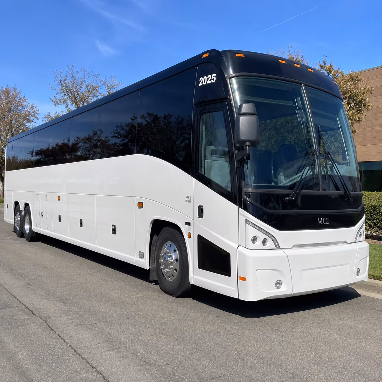 pasadena bus rentals
