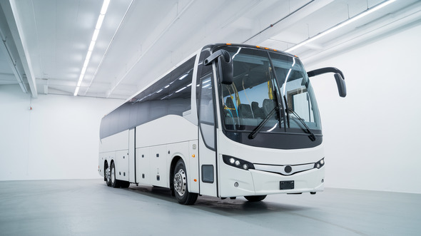 50 passenger charter bus spring