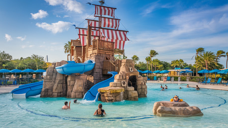 pirates bay water park